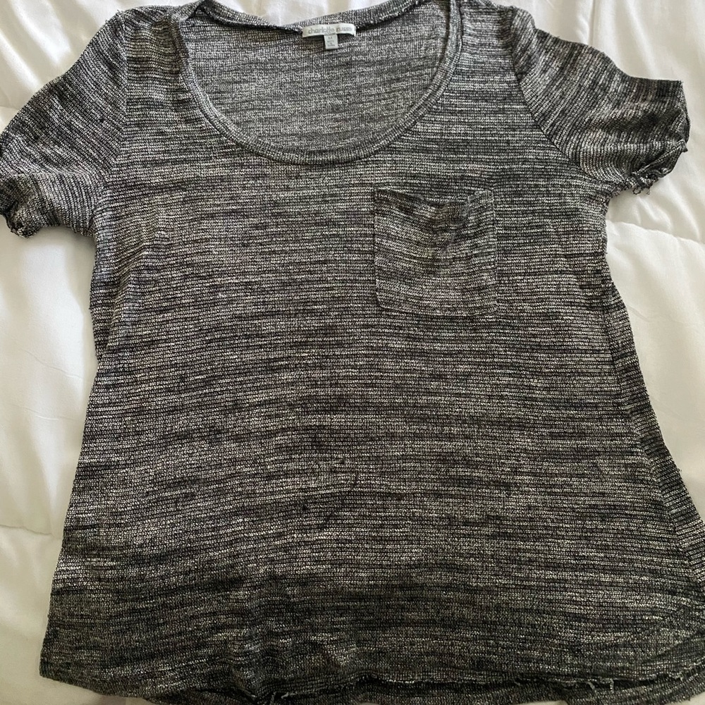 Short sleeve top